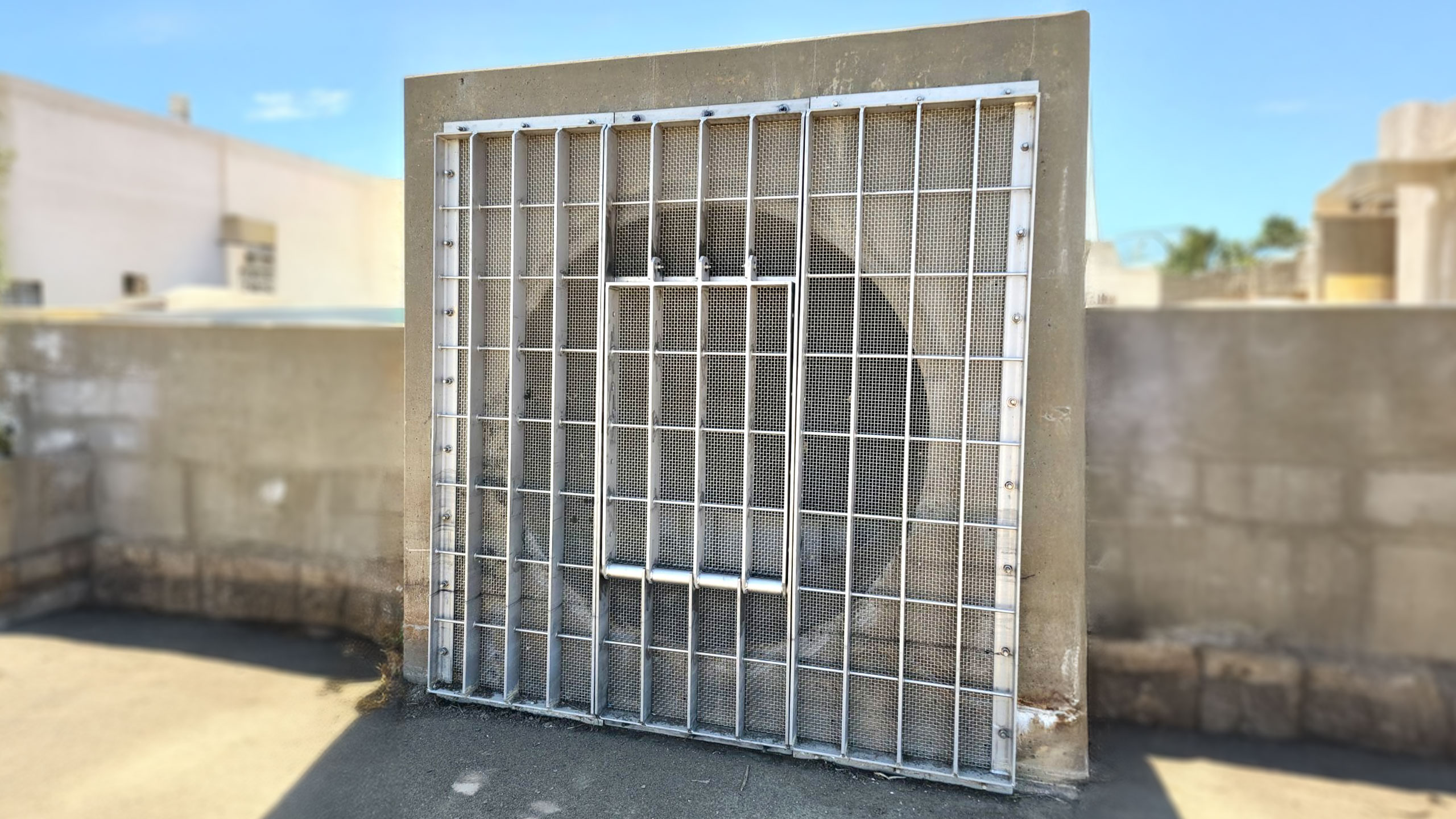 Structural Stainless -Steel Barriers